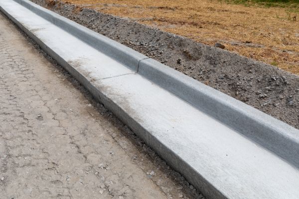 Cost of Concrete Curbing Repair in Ankeny