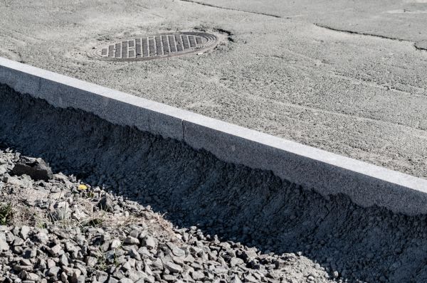 Cost of Sidewalk Curbing Repair in Ankeny